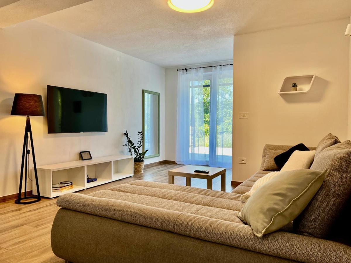 Apartment Zen Згорнье-Шкофье Экстерьер фото